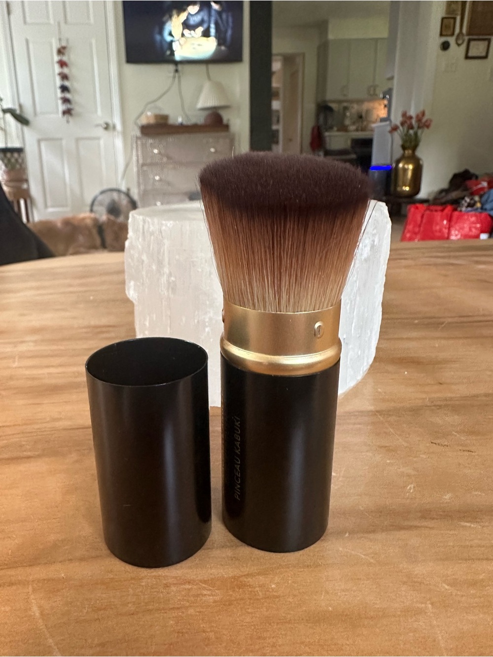 Laura Geller Black Retractable Angled Kabuki brush new